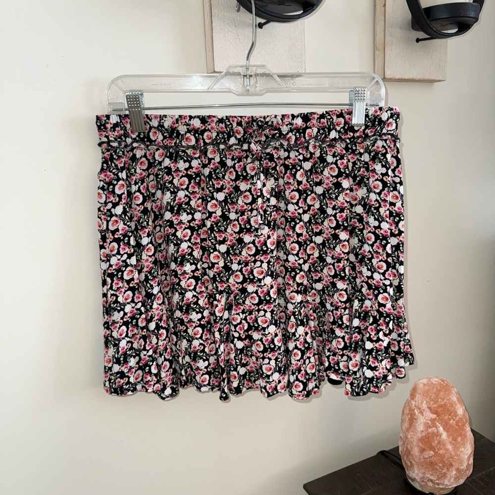 TRIXX Floral Black and Pink Women's Skirt